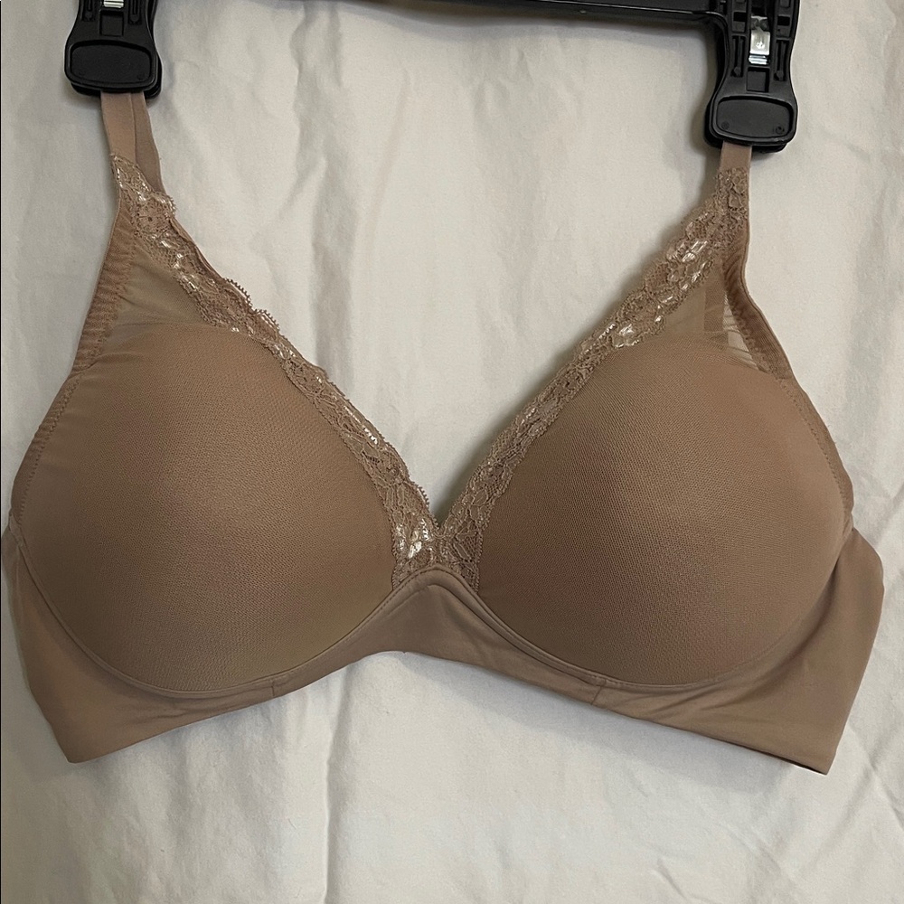 Women's Lace Trim Bra in Tan - Picture 1 of 4